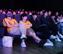 某队连败收官,球员反思总结经验分析